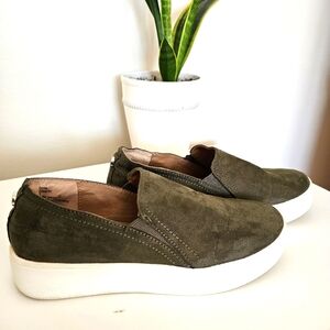 STEVE MADDEN Slip-on Shoes